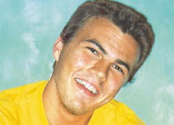 assets_LARGE_t_420_54023680_type11585