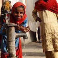 Το εμπόριο του νερού: Πως η Nestle κερδοσκοπεί σε βάρος των φτωχών