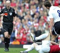 Το… χάρηκε ο διαιτητής το γκολ της Τότεναμ! Δείτε το βίντεο…