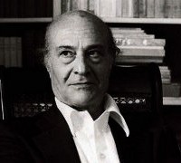 7 ποιήματα που αξίζει να έχεις διαβάσει (έστω μια φορά) στη ζωή σου