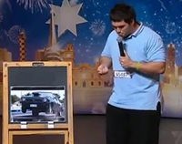 Αυτός έχει ταλέντο!!! Φοβερό βίντεο…