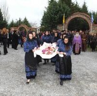 Αναβίωσε στο Δρυόβουνο για 34η χρονιά η Αποκαθήλωση του Εσταυρωμένου