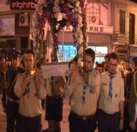 Περιφορά Επιταφίου στους κεντρικούς δρόμους της Κοζάνης – Βίντεο…