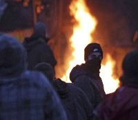 Επιχείρηση ανακατάληψης της Πάτρας – Οι πολίτες παίρνουν το νόμο στα χέρια τους!