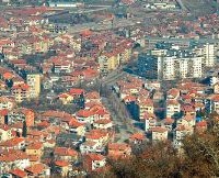 Πετρίτσι: Ο τάφος των πολιτικών μας – Του Γιώργη Μασσαβέτα