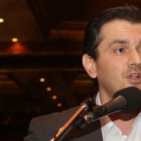 Ένας αρχιμανδρίτης έκανε άνω – κάτω την Βουλή!
