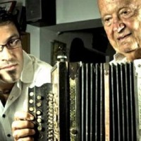 «We two» είναι το νέο CD του Χρήστου Ραφαηλίδη και του Μίμμη Πλέσσα! Βίντεο