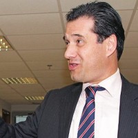 Αδωνις: Χαϊδεύεις τον Καμμένο – Παπαδάκης: Καλώς τον «μπουμπούκο» που θα μου κάνει και κριτική! Βίντεο