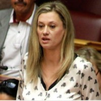 Ανακοίνωση της Ραχήλ Μακρή για την ιδιωτικοποίηση της ΔΕΗ