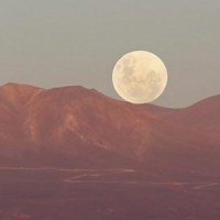 Την Κυριακή η μεγαλύτερη πανσέληνος του χρόνου: Tο φεγγάρι στο πιο κοντινό του σημείο στη Γη