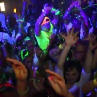 Paint party! Η νέα μόδα που έρχεται από το έξωτερικο! Βίντεο