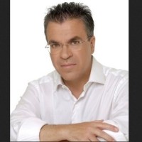Τα ψεύτικα τα λόγια τα μεγάλα – Όταν ο Ντινόπουλος διαβεβαίωνε πως δεν θα έκλεινε η ΕΡΤ