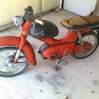 Επιστροφή στη Floretta, στα λαχανί Zastava και στα πειραγμένα Lada με τους 6 προβολείς ομίχλης!
