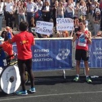 Συγκλόνισε ο μικρός Γιάννης απο την Πτολεμαΐδα στον 31ο Κλασικό Μαραθώνιο