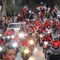 Λαμπρή υποδοχή της Φλόγας της «Αγάπης» στη Σιάτιστα – Δείτε φωτογραφίες και βίντεο