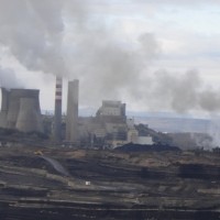 Κρανίου τόπος ο ΑΗΣ Πτολεμαΐδας – Υπεράνθρωπος αγώνας εργαζομένων και πυροσβεστών