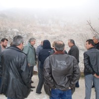 Βίντεο: Κλιμάκιο του ΥΠΕΚΑ στα λατομεία μαρμάρου Τρανοβάλτου – Οι συζητήσεις με τον Δήμαρχο Σερβίων-Βελβεντού