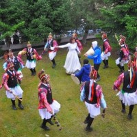 Το έθιμο των Μωμόερων από τον Ποντιακό Μορφωτικό Σύλλογο Αγίου Δημητρίου – Ρυακίου