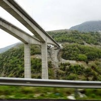 53χρονος από την Καστοριά «βούτηξε» στο κενό απο τη γέφυρα Ανηλίου της Εγνατίας Οδού!