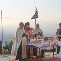 Βίντεο: Πανηγυρικός εσπερινός στον Άγιο Χριστόφορο Προσηλίου, στο «μπαλκόνι» του Ν. Κοζάνης
