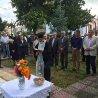 Μικρόβαλτο: Πραγματοποιήθηκε η Εκδήλωση στο μνημείο Πεσόντων στη μνήμη των θυμάτων του Ολοκαυτώματος – Δείτε το βίντεο