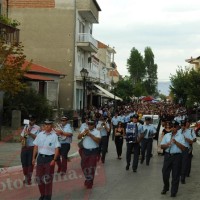 Με τιμές στην ιδιαίτερη πατρίδα του, το Τσοτύλι, κηδεύτηκε ο ειδικός φρουρός Στάθης Λαζαρίδης