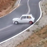 Εντυπωσιακό τετ-α-κε από το 2ο Rally Sprint Βελβεντού – Δείτε το βίντεο