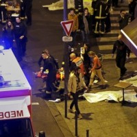 Σφαγή στο Παρίσι! Η Γαλλία σε εμπόλεμη κατάσταση! Κλείνει τα σύνορά της μετά τους δεκάδες νεκρούς σε μπαράζ τρομοκρατικών επιθέσεων!