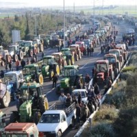 Ανυποχώρητοι οι αγρότες – Δείτε αναλυτικά όλα τα μπλόκα και πού θα κλείσουν οι δρόμοι