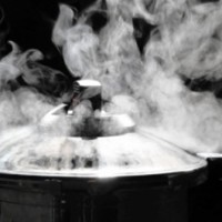 Απίστευτη τραγωδία στο Πέραμα: Χύτρα ταχύτητας «έσκασε» και αποκεφάλισε γυναίκα!