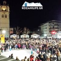 Εξαιρετικό μουσικό αφιέρωμα στα χάλκινα της Κοζάνης με τη μεγάλη συμμετοχή του κόσμου! Δείτε το βίντεο του KOZANILIFE.GR