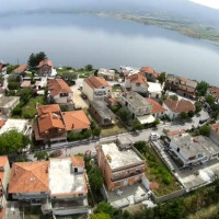 Βίντεο: Εξαιρετική εναέρια λήψη από τη Νεράιδα και την υψηλή γέφυρα των Σερβίων