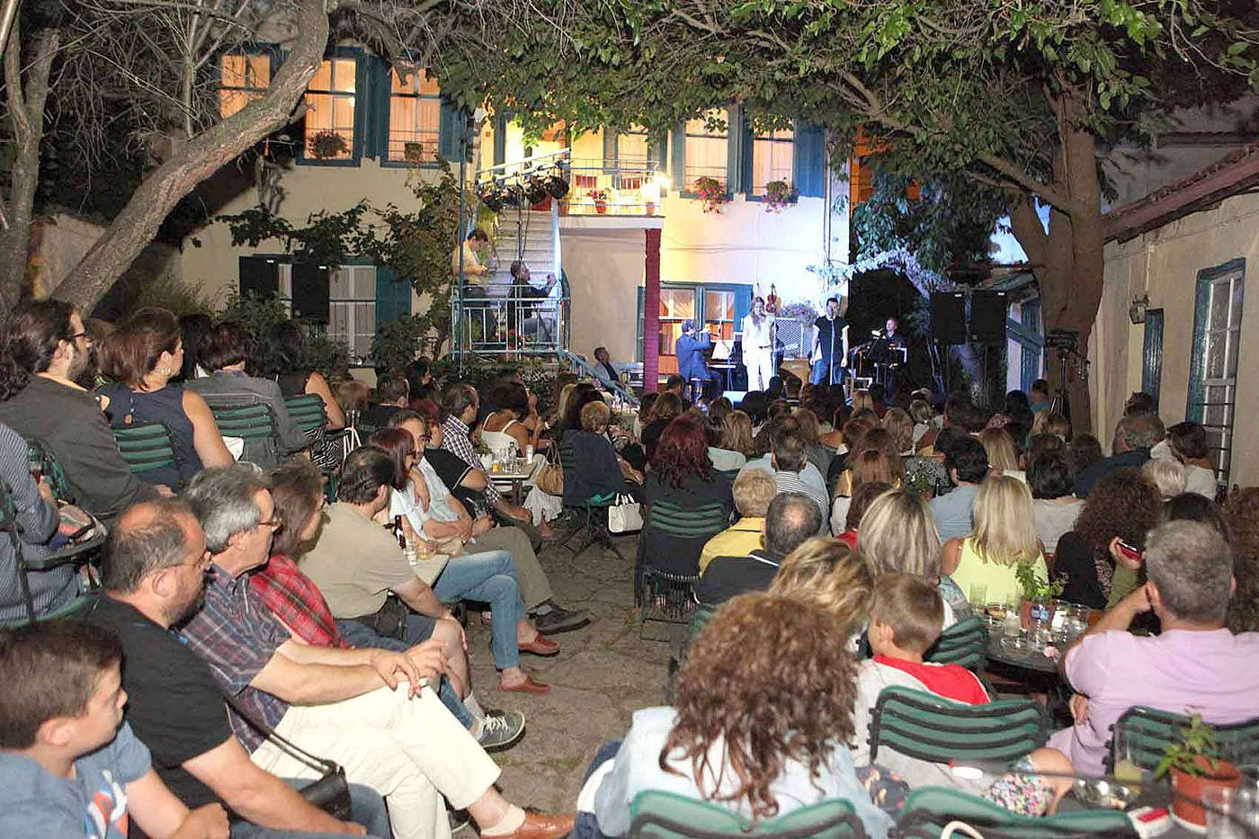 13475027_1383031555057114_1708435491442472097_o