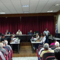 Βίντεο: Αποχώρηση της Αξιωματικής Αντιπολίτευσης από το Δημοτικό Συμβούλιο του Δήμου Σερβίων – Βελβεντού