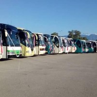 Ξεχωριστός γάμος στη Λαμία: Συνόδεψαν τη νύφη στην εκκλησία… 20 πούλμαν!