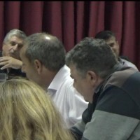 Δημοτικό Στάδιο -συγνώμη- Συμβούλιο Σερβίων Βελβεντού: Γιατί, ο Αρετόπουλος ήταν καλύτερος;