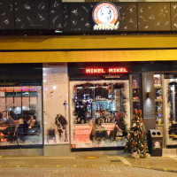 Εορταστική «πινελιά» στα καταστήματα Mikel στην Κοζάνη! Δείτε φωτογραφίες