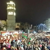 Γιορτινές ευχές και οι καλύτερες προτάσεις των Χριστουγέννων από τα καταστήματα της Κοζάνης!