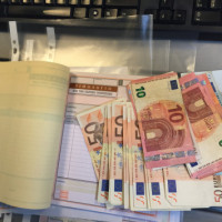 Μπλοκάκια: Έρχονται τα πάνω – κάτω! Ποιοι θα πληρώσουν περισσότερα και ποιοι λιγότερα