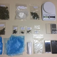 Δύο συλλήψεις στην Πτολεμαΐδα για διακίνηση και κατοχή ναρκωτικών ουσιών – Βρέθηκε κοκαΐνη και χασίς στην κατοχή τους