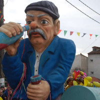 Πρόσκληση για τις εκδηλώσεις της Τσικνοπέμπτης στα Σέρβια από την επιτροπή των Συλλόγων για την Αποκριά