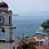 Διακοπές για κάθε γούστο και βαλάντιο στη μαγευτική Σκιάθο
