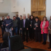Πασχαλινές λαμπάδες και ευχές στους εργαζόμενους του Δήμου από τον Δήμαρχο Βοΐου