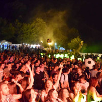 Λ. Μαχαιρίτσας και Γ. Ζουγανέλης στο Φεστιβάλ «Το Δάσος Αλλιώς» στο Εμπόριο Εορδαίας – Τι λένε οι διοργανωτές για το φετινό μεγάλο μουσικό κατασκηνωτικό γεγονός