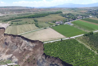 Γ. Ζεμπιλιάδου: Η Μετεγκατάσταση των Αναργύρων σε ομηρία – Θεατής στην κοινωνική αδικία ο Περιφερειάρχης