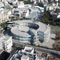 Βίντεο: Το σχολείο του μέλλοντος! Το πρώτο στρογγυλό σχολείο της Ελλάδας βρίσκεται σε γειτονιά της Αθήνας