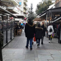 Τα Τρίκαλα κόβουν το τσιγάρο αλλά τι έκαναν πριν από αυτό; Δείτε φωτογραφίες από τα καταστήματα του κέντρου της πόλης