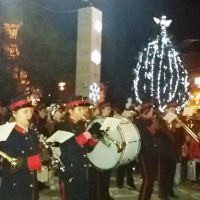 Η φωταγώγηση του χριστουγεννιάτικου δέντρου και Λευκή Νύχτα στην Πτολεμαΐδα