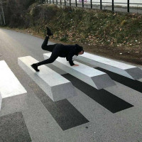 Τρισδιάστατες διαβάσεις πεζών στη Νάουσα – Δείτε τις φωτογραφίες