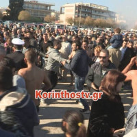 Θεοφάνεια 2018: Έπεσε ξύλο για τον Σταυρό στο Κιάτο – Στην Καλαμάτα «απελευθέρωσαν» ψόφιο περιστέρι! Δείτε τα βίντεο
